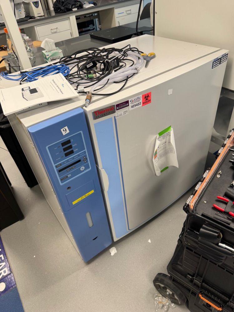 Image of Thermo Scientific Forma Steri-Cult CO2 Incubator